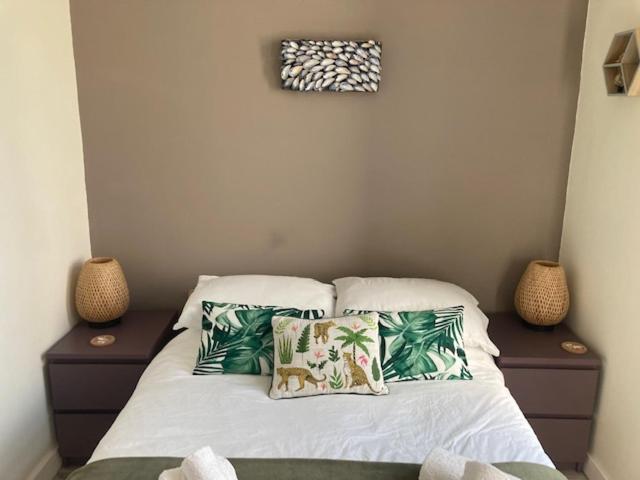 The Salt Box- Lovely Refurbished Annexe, Free Parking, Walk To Porth Beach. Saint Columb Minor エクステリア 写真