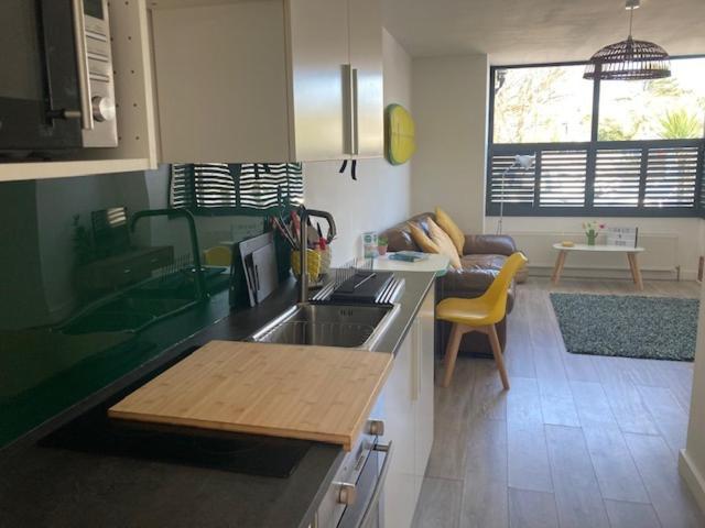 The Salt Box- Lovely Refurbished Annexe, Free Parking, Walk To Porth Beach. Saint Columb Minor エクステリア 写真
